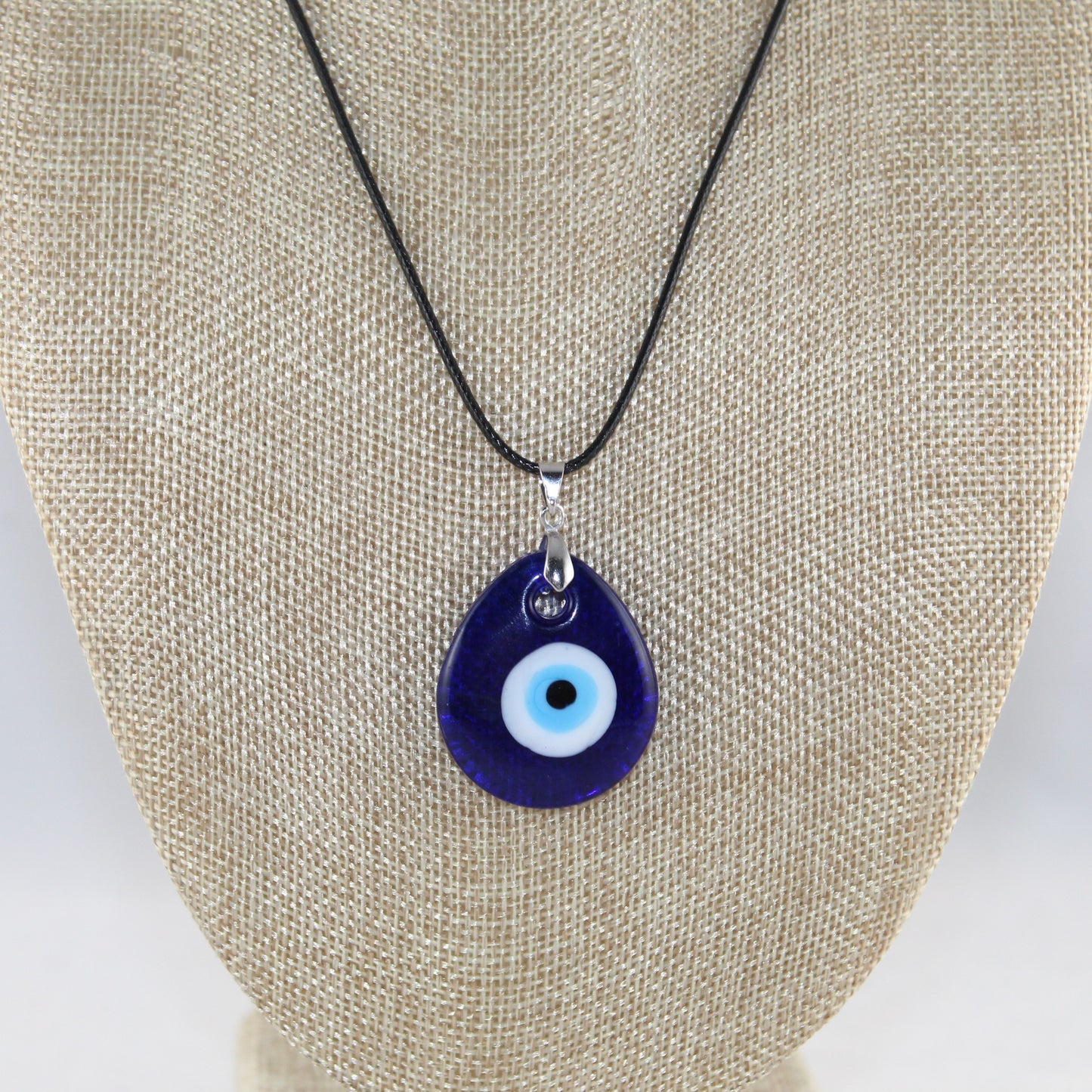 Stunning Evil Eye Necklace for Protection and Style