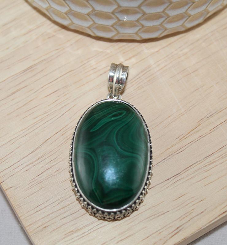 Malachite Pendant - Little Elephant