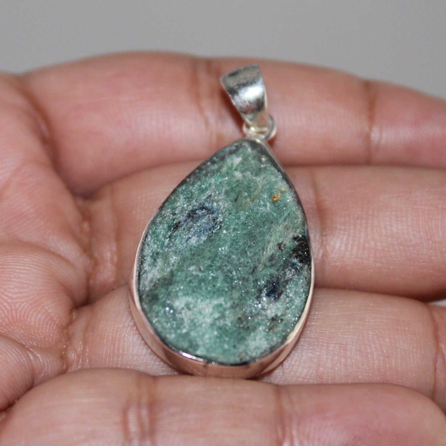 Emerald Horizon – Druzy Malachite Pendant