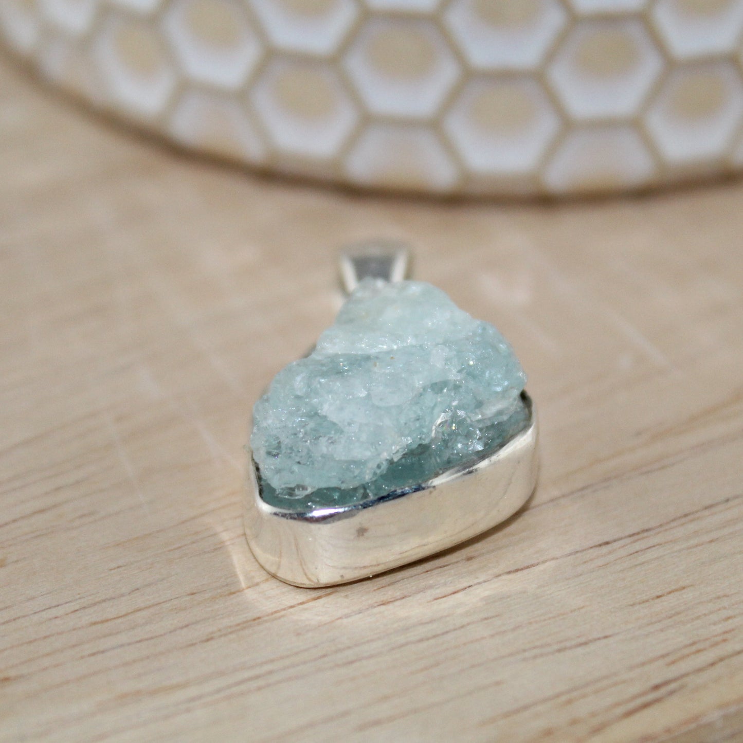 Sea Whisper – Raw Aquamarine Pendant in Sterling Silver