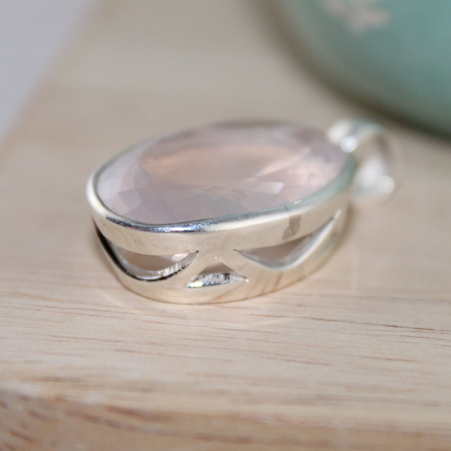 Blush Radiance – Faceted Rose Quartz Pendant