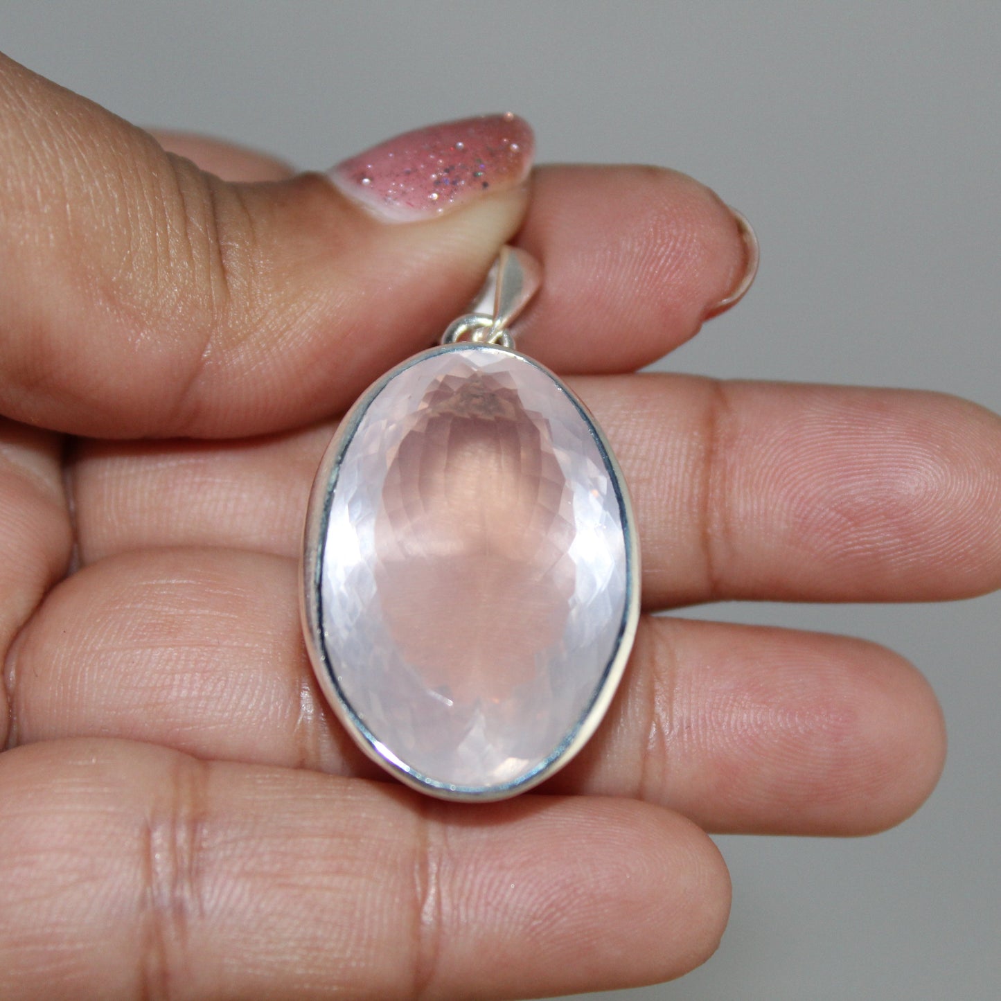 Blush Radiance – Faceted Rose Quartz Pendant