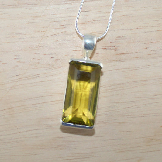Golden Glow – Lemon Topaz Pendant